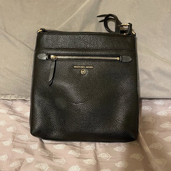 Michael Kors Crossbody Purse - Picture 1 of 2